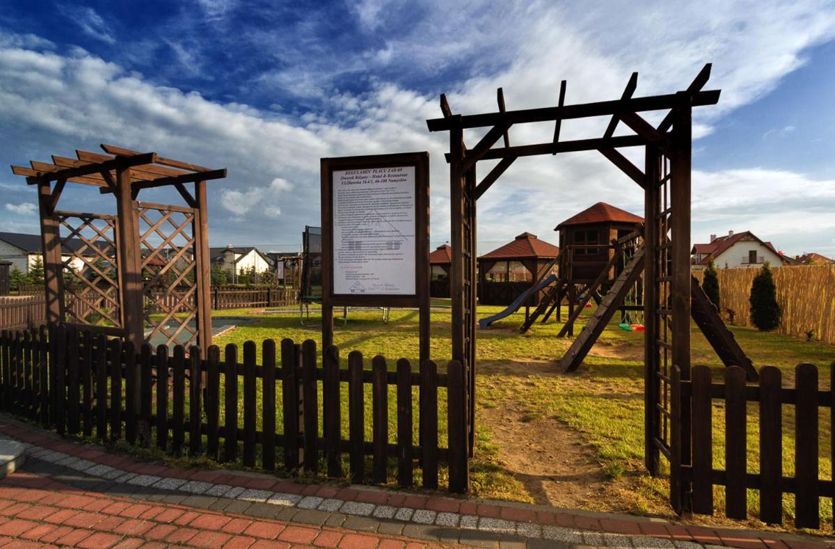 Dworek Rozany Hotel & Restauracja Namysłów Εξωτερικό φωτογραφία